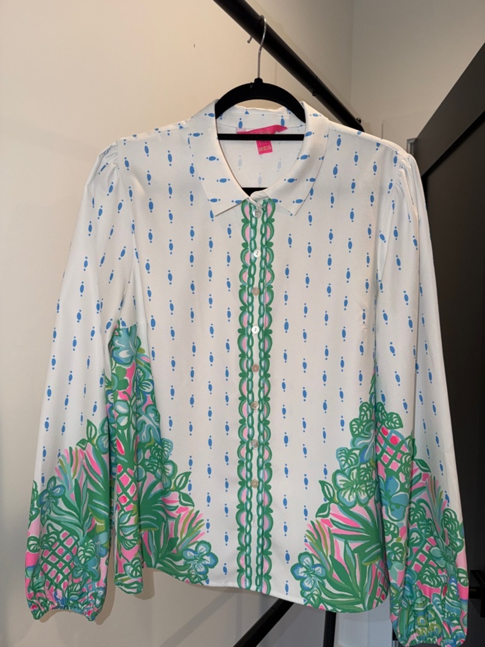 Lilly Pulitzer White Blouse with Green & Pink Botanical Border - Picture 8 of 13